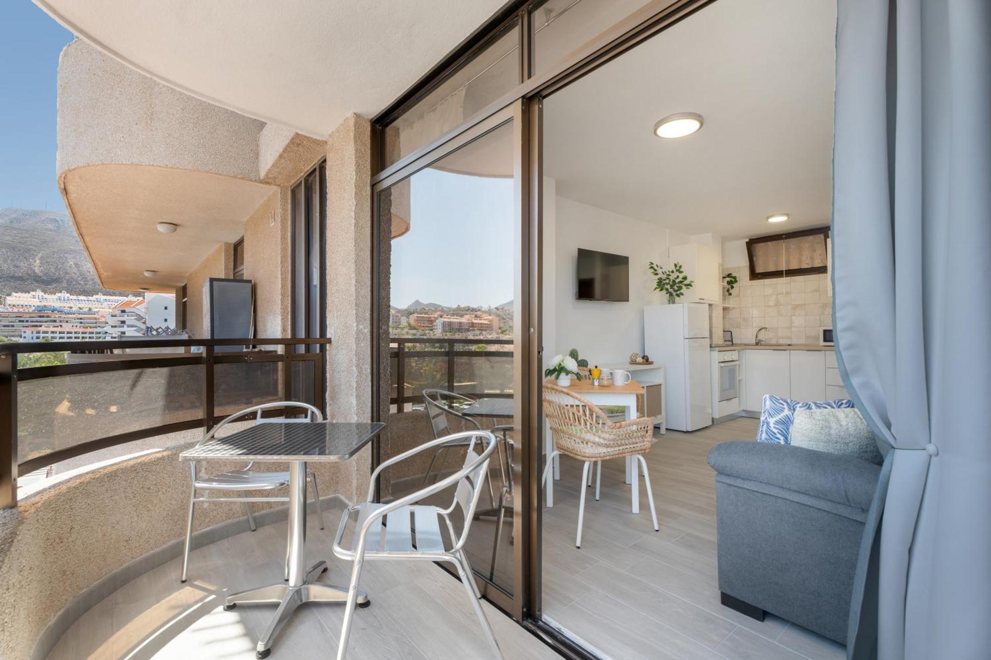 Apto Shasha Los Cristianos By Paramount Holidays Arona  Exterior photo